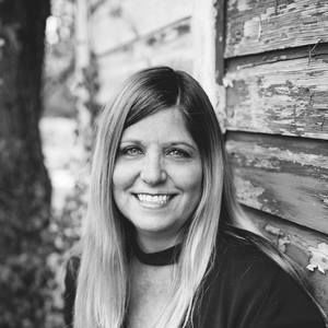 Meet your Posher, Jenifer